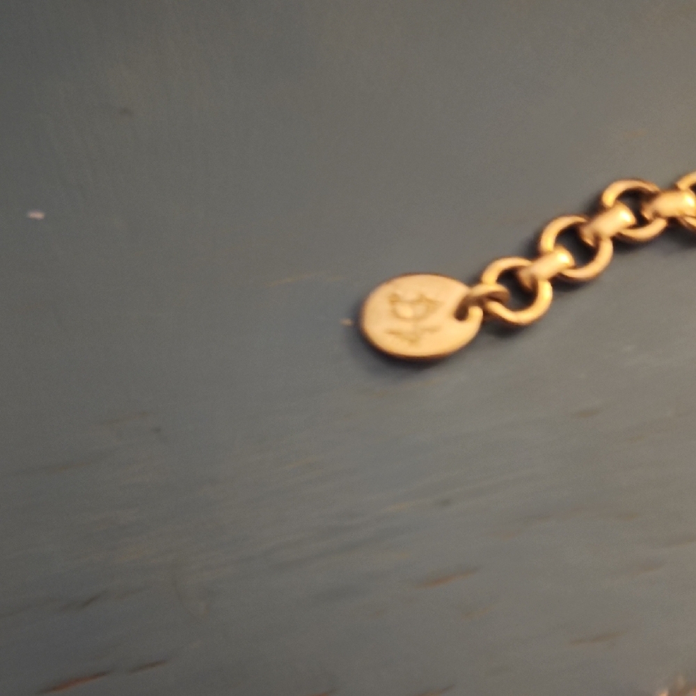 Vintage Classic Pearl and Gold Beaded Necklace - Picture 4 of 4